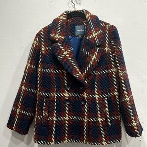 ModCloth Women’s short pea coat. Blue red white plaid. Slash pockets size large